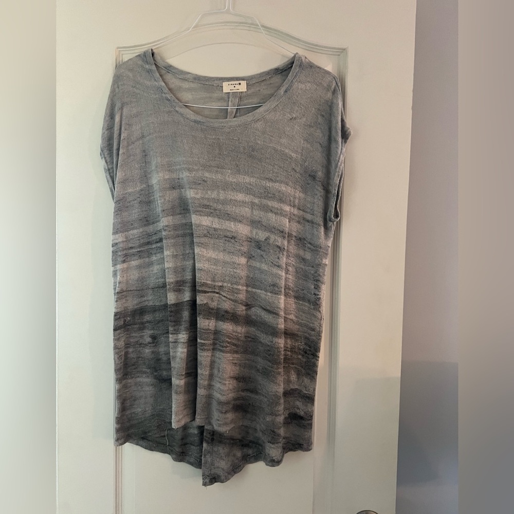 Great condition - purchased at Anthropolige - Size M